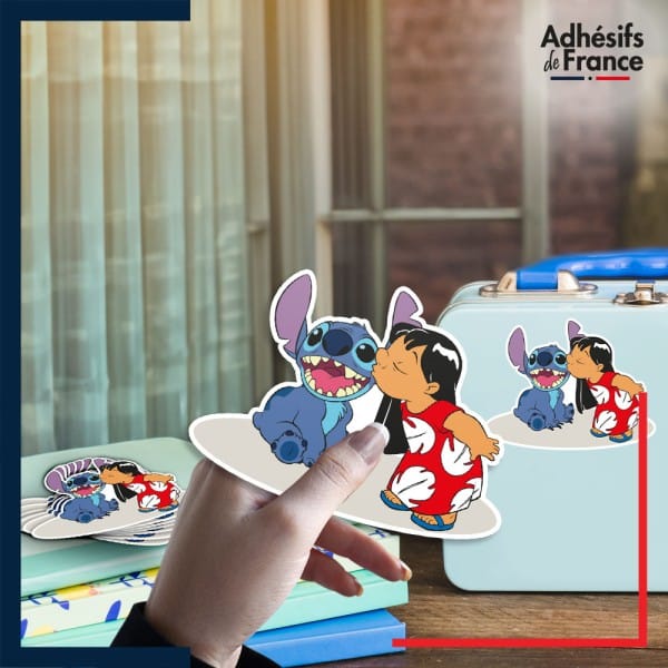 autocollant petit format Disney - Lilo et Stitch
