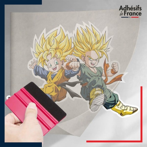 stickers sous film transfert Dragon ball - Goten et Trunks Super Saiyan